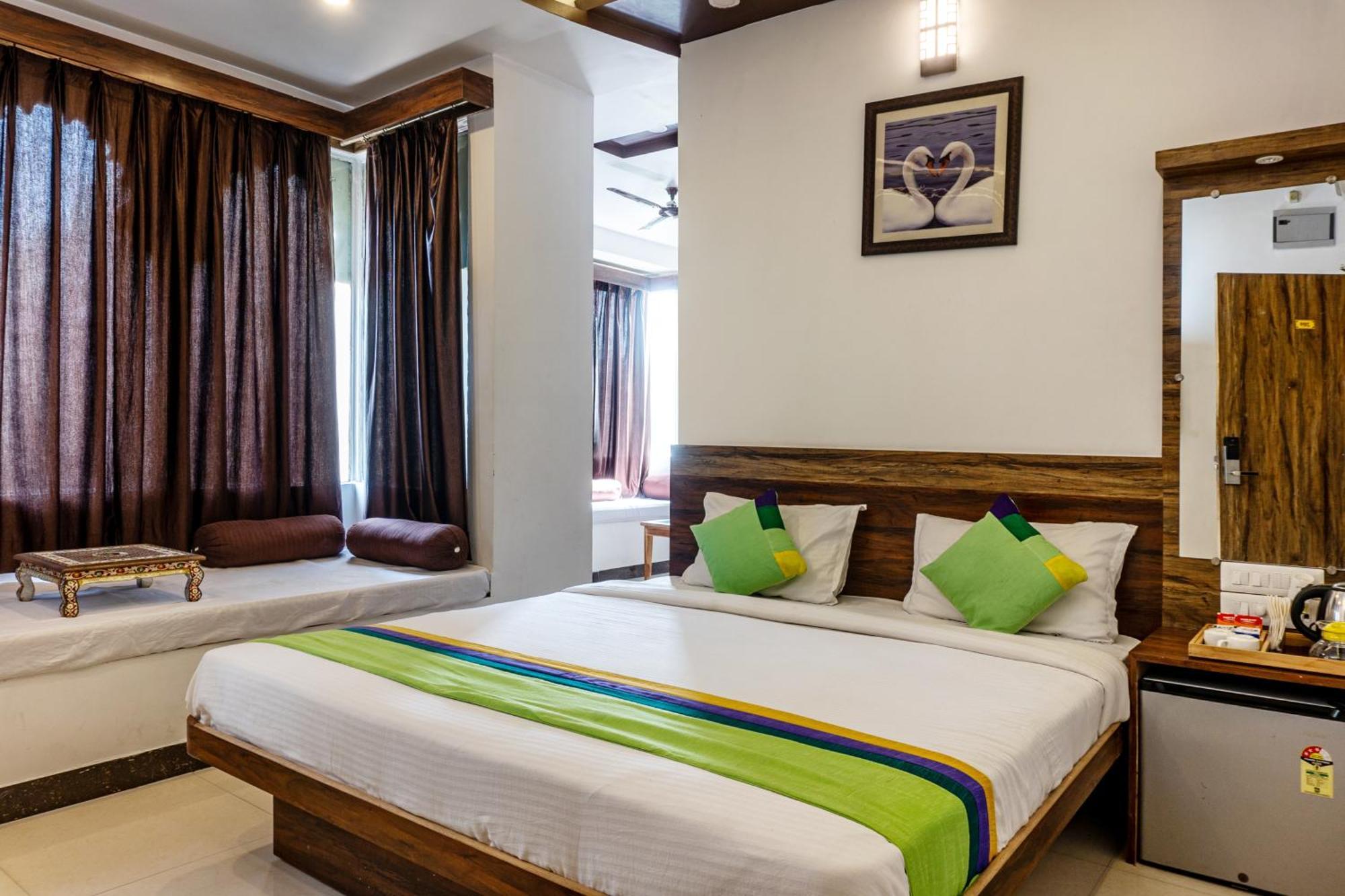Treebo Spirit Residency Hotel Udaipur Exterior foto