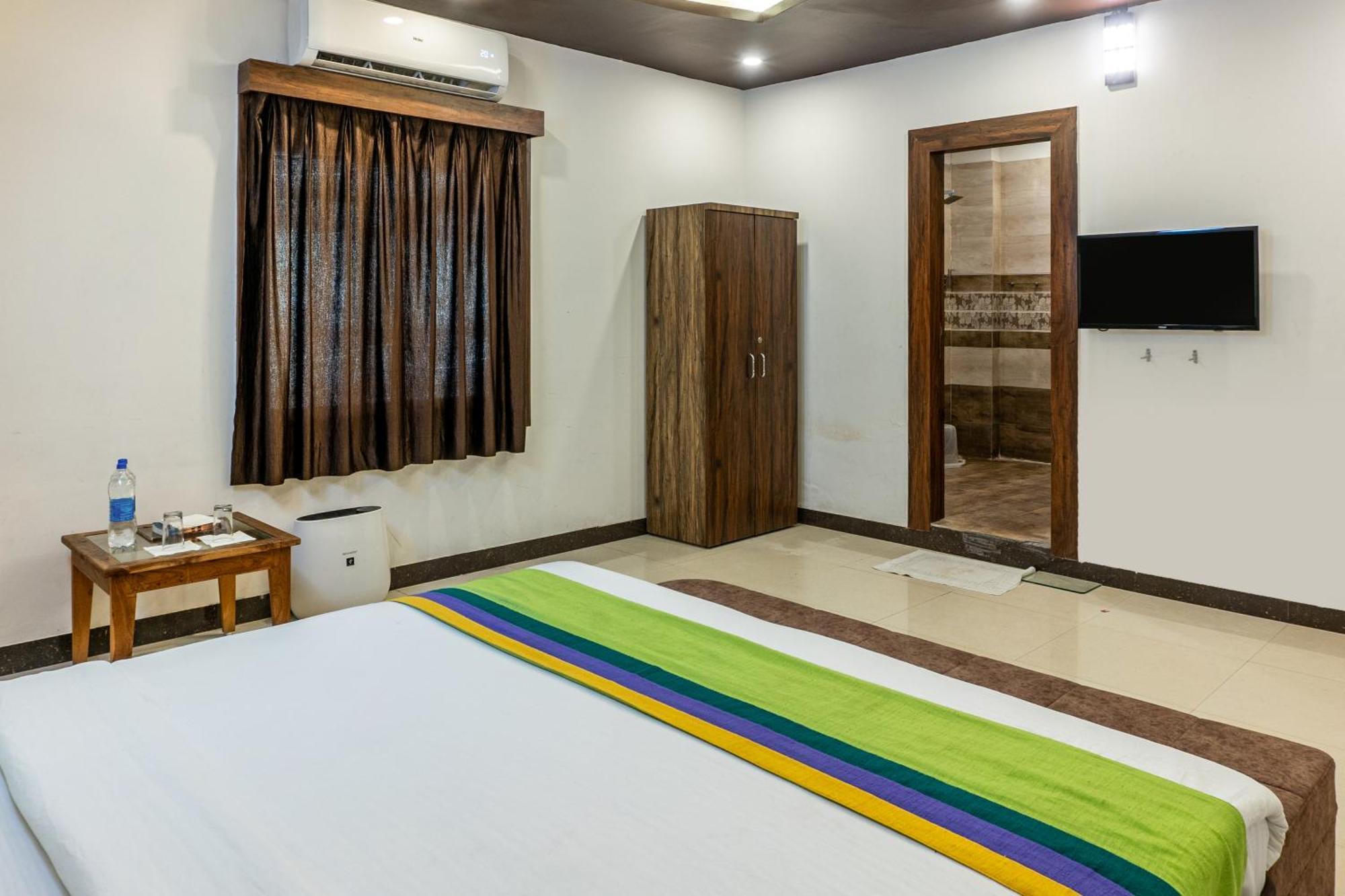 Treebo Spirit Residency Hotel Udaipur Exterior foto
