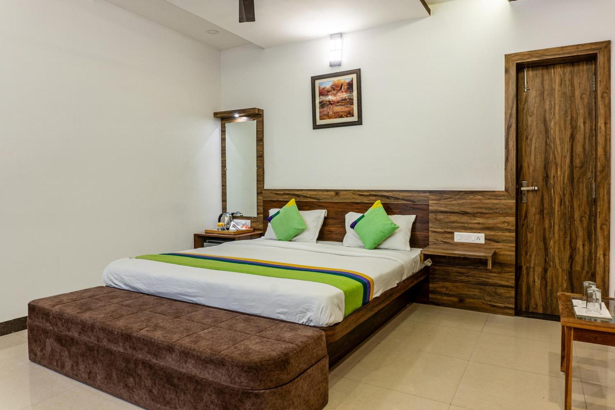 Treebo Spirit Residency Hotel Udaipur Exterior foto