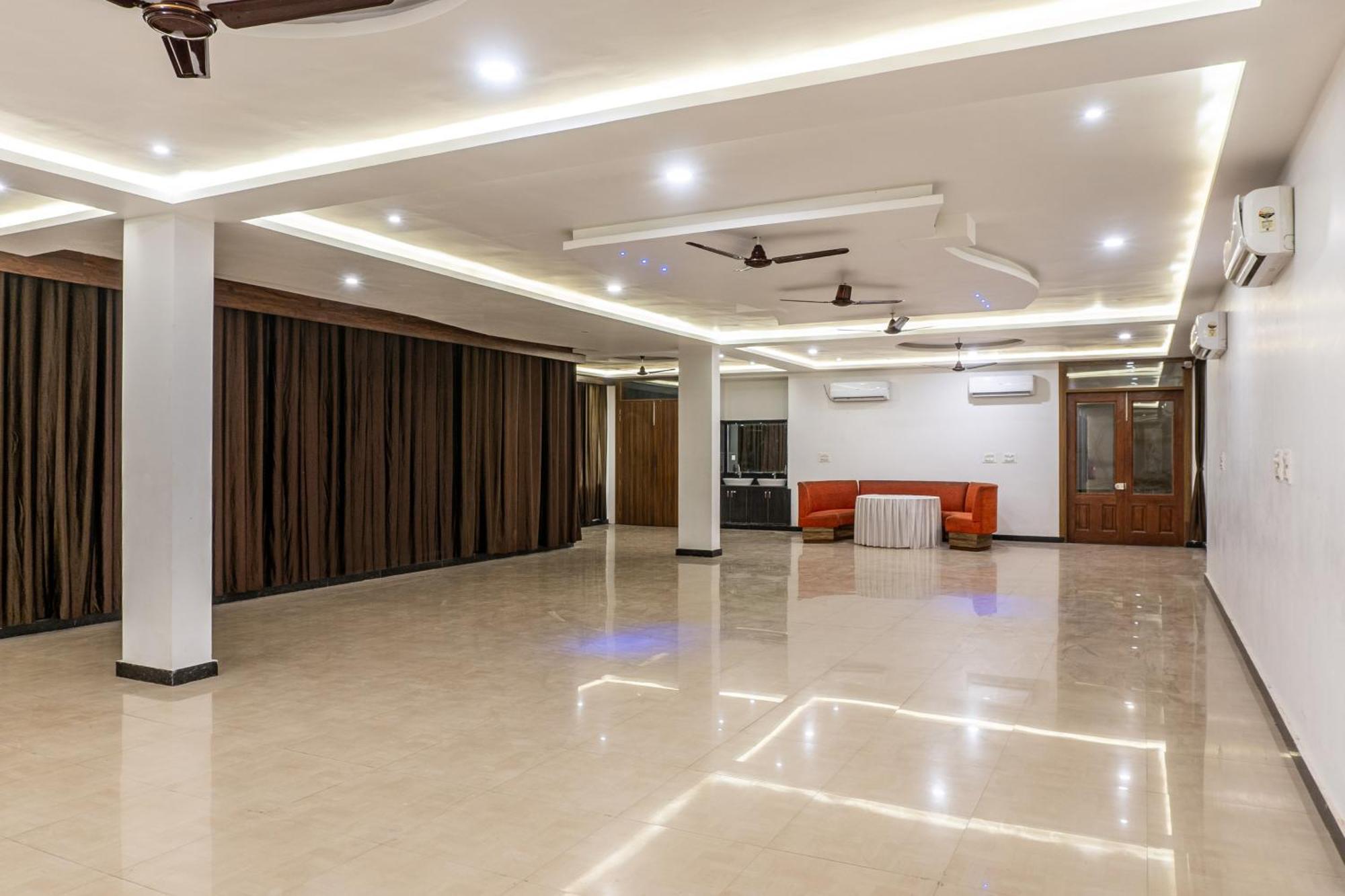 Treebo Spirit Residency Hotel Udaipur Exterior foto
